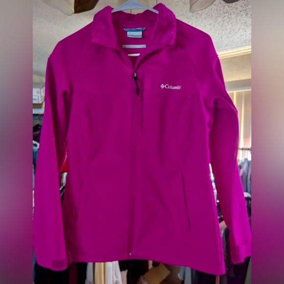 Columbia Women's Fuchsia Ski Jacket - Picture 1 of 3